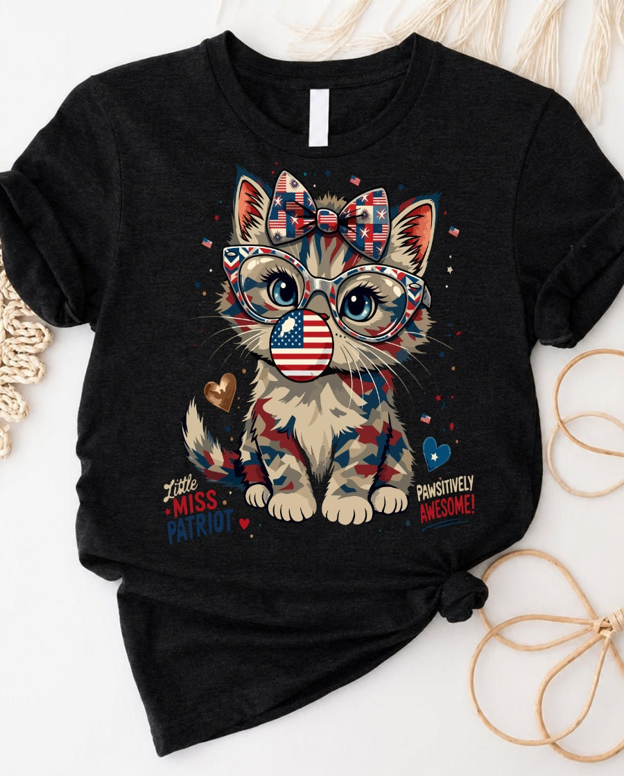 4th of July Cute Cat Tee â Patriotic Cat Graphic T-Shirt