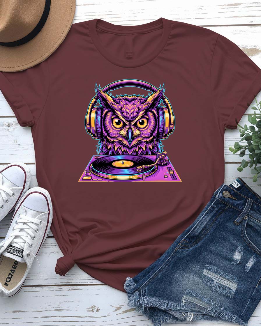 DJ Owl Graphic Streetwear T-Shirt