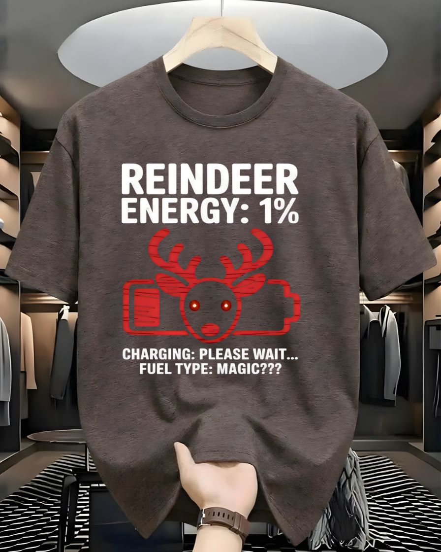 "Reindeer Energy 1%" Low Battery Christmas Humor T-Shirt
