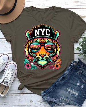 Cute lion face tee for toddlers front view