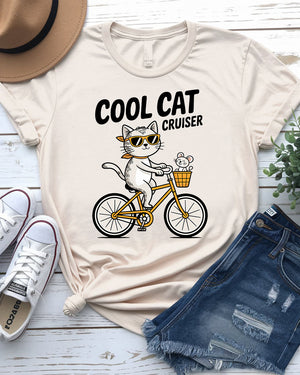 High-detail graphic of cruising cat on t-shirt – cute and humorous
