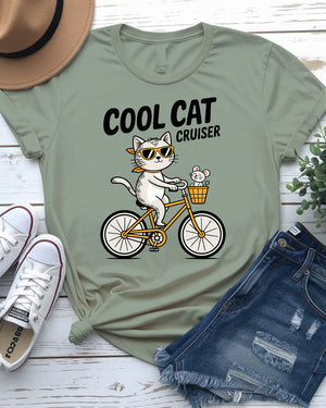 High-detail graphic of cruising cat on t-shirt – cute and humorous