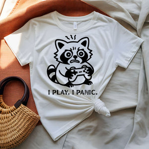 I Play I Panic Funny Gamer T-Shirt for Video Game Lovers