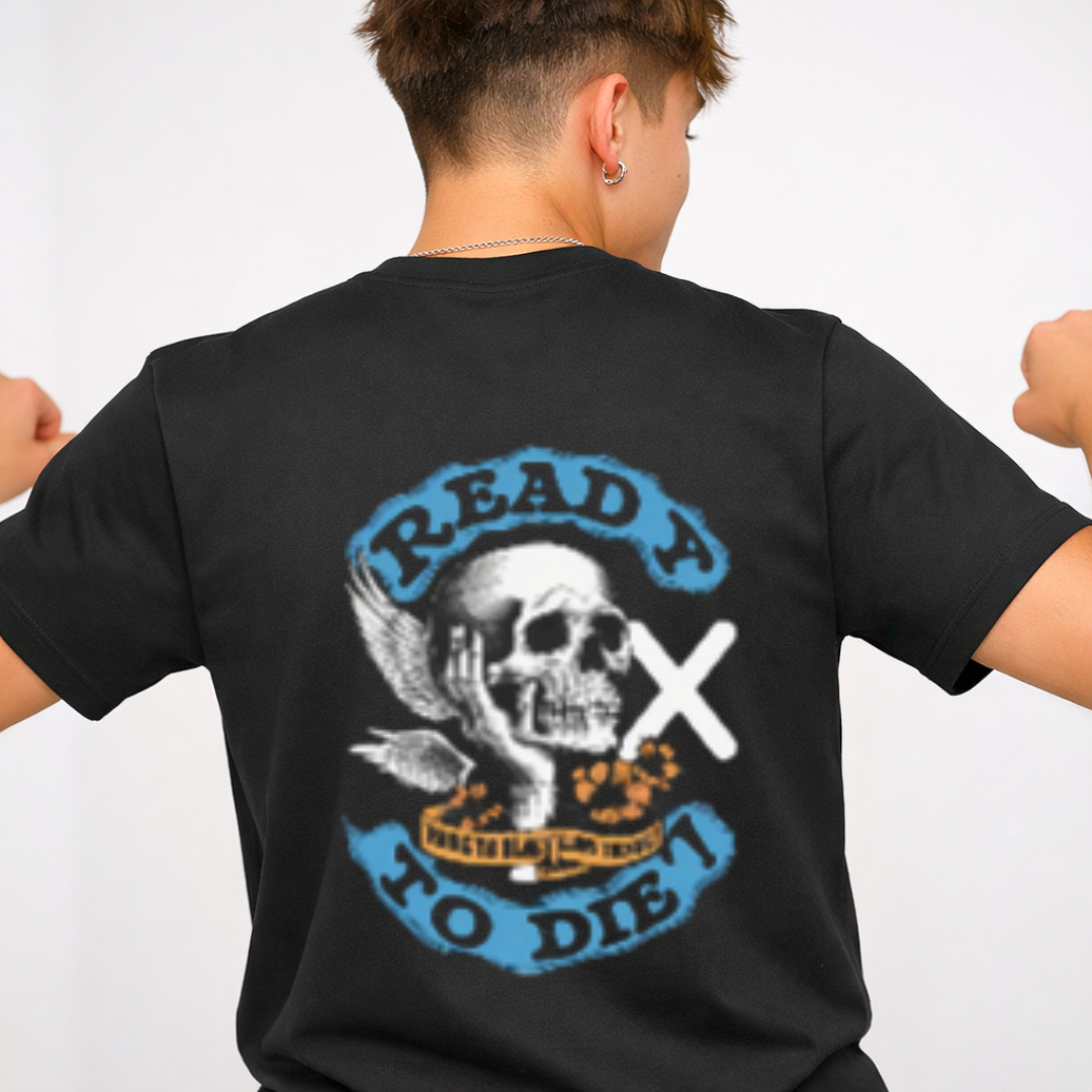 Skull Fighter Streetwear T-Shirt — Edgy Urban Skull Fighter Tee