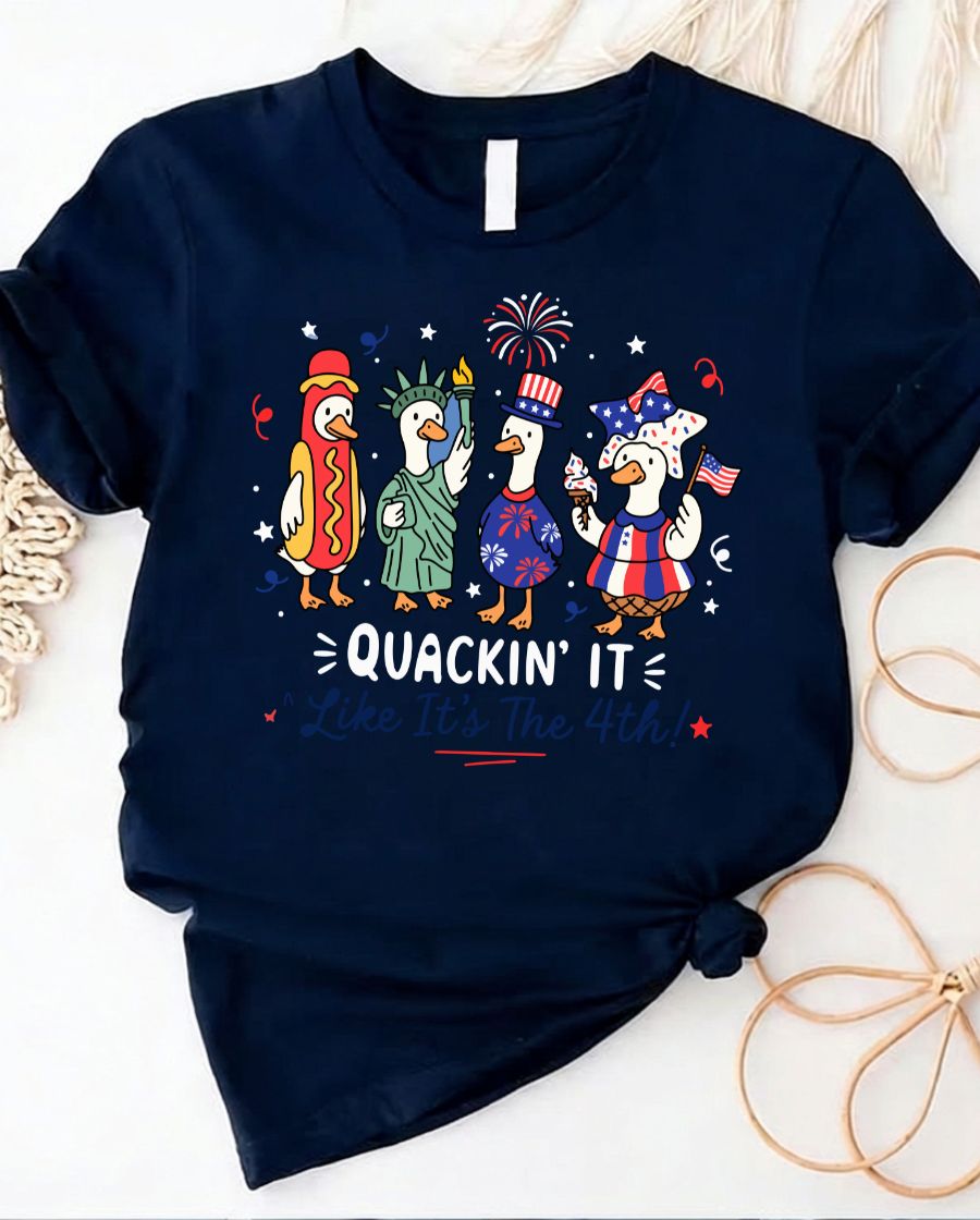 'Quaking It' graphic tee bold playful design
