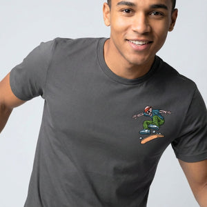 Skull Skate Lover Streetwear Tee - Skull &amp; Skateboard Graphic