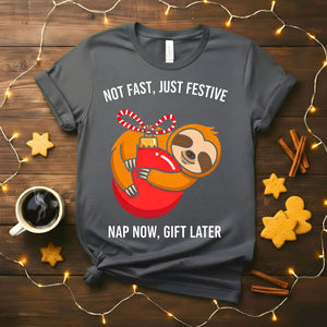 Nap Now Gift Later funny animal Christmas procrastinator t-shirt